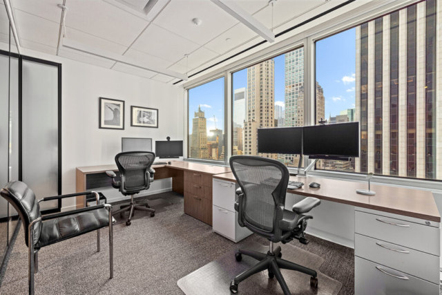 650 Madison Avenue - Conference Room